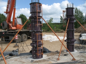 Опалубка и металлоконструкции для универсальных и круглых колонн