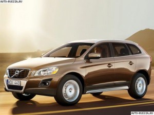 Volvo XC60: Соблюдает дистанцию