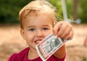 Сколько давать карманных денег ребёнку?