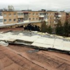 После урагана осталось только крышу починить